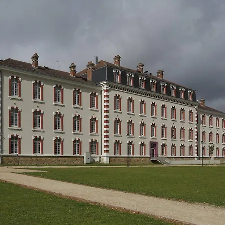 Comfort & Vacanceole Les Demeures Champenoises 2*
