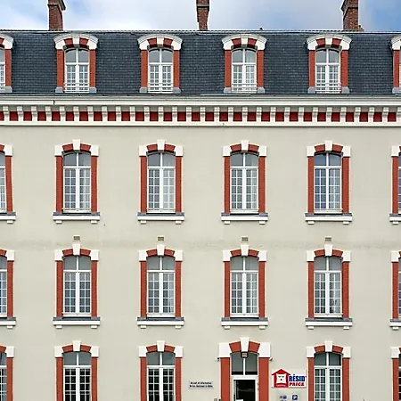 Aparthotel Comfort & Vacanceole Les Demeures Champenoises 2*