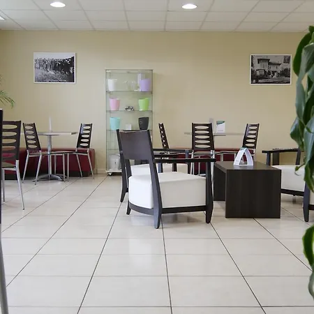 Apartmanhotel Comfort & Vacanceole Les Demeures Champenoises Épernay