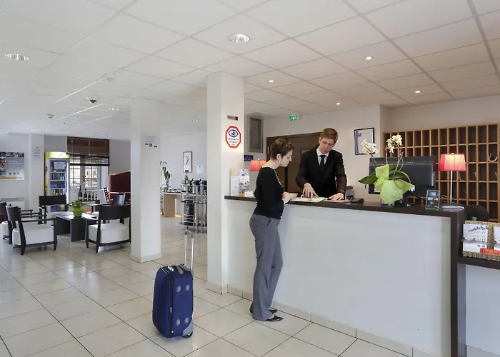 Comfort & Vacanceole Les Demeures Champenoises Aparthotel 2*