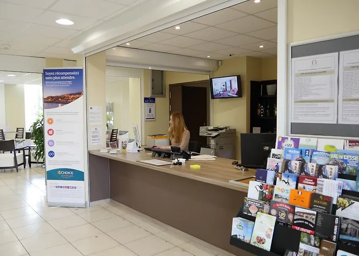 Aparthotel Comfort & Vacanceole Les Demeures Champenoises 2*