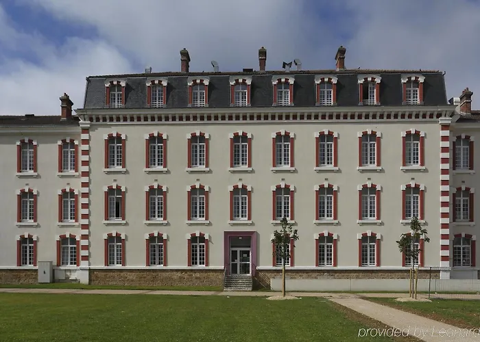 Comfort & Vacanceole Les Demeures Champenoises Aparthotel 2*