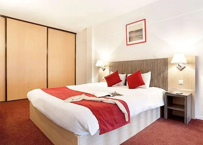 Comfort & Vacanceole Les Demeures Champenoises 2* Epernay