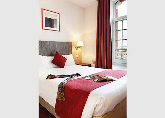 Aparthotel Comfort & Vacanceole Les Demeures Champenoises 2*