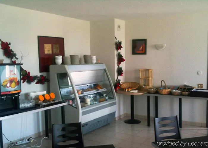 Comfort & Vacanceole Les Demeures Champenoises 2* Epernay