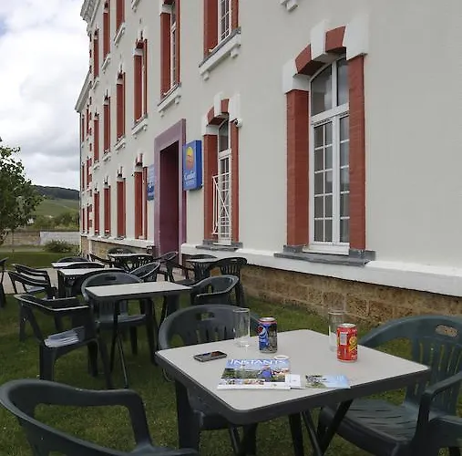 Aparthotel Comfort & Vacanceole Les Demeures Champenoises 2*